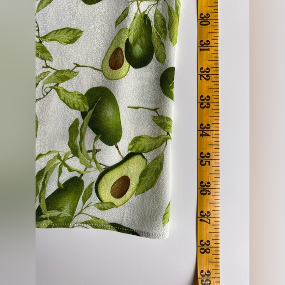 ARITZIA WILFRED Amelie Avocado Skirt in Size 8 - Picture 9 of 13